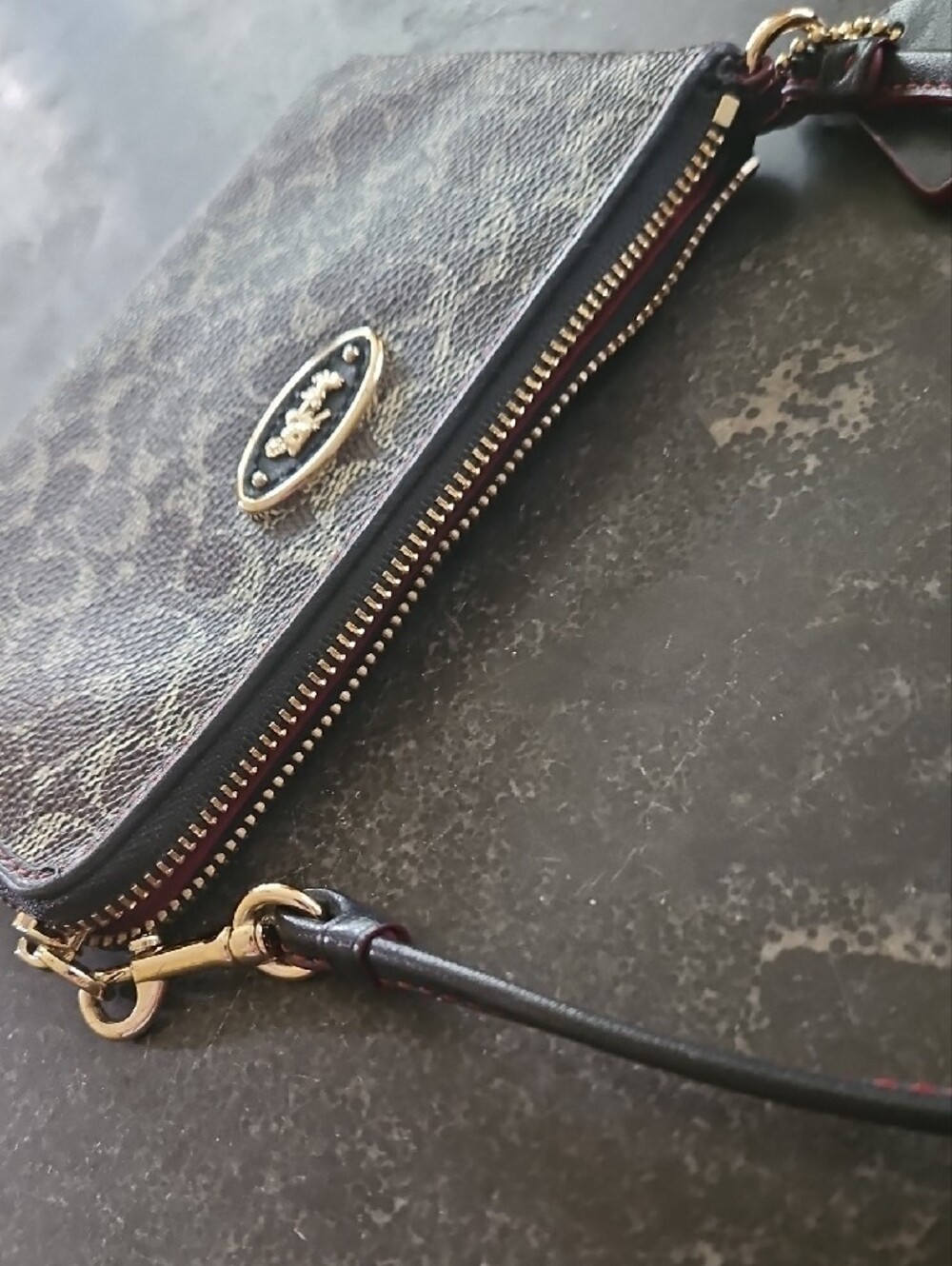EUC Coach Vintage Brown Signature C Monogram Wristlet with Hang Tag - Picture 8 of 13